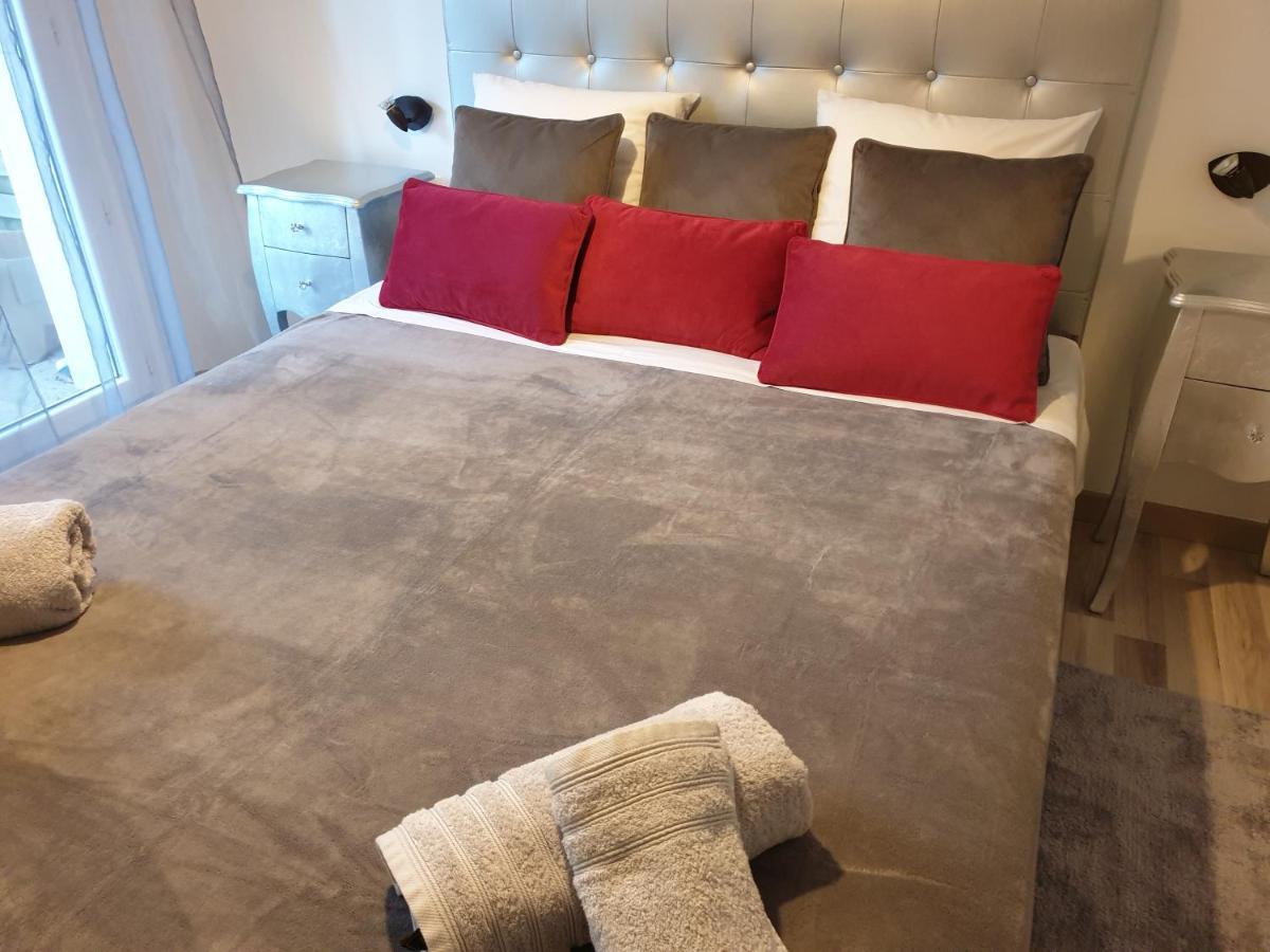 Eden Park Luxe Disney Apartment Montevrain Luaran gambar